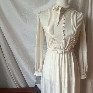 Original deadstock 1980 vintage ivory dress from Nordstrom still has tags!